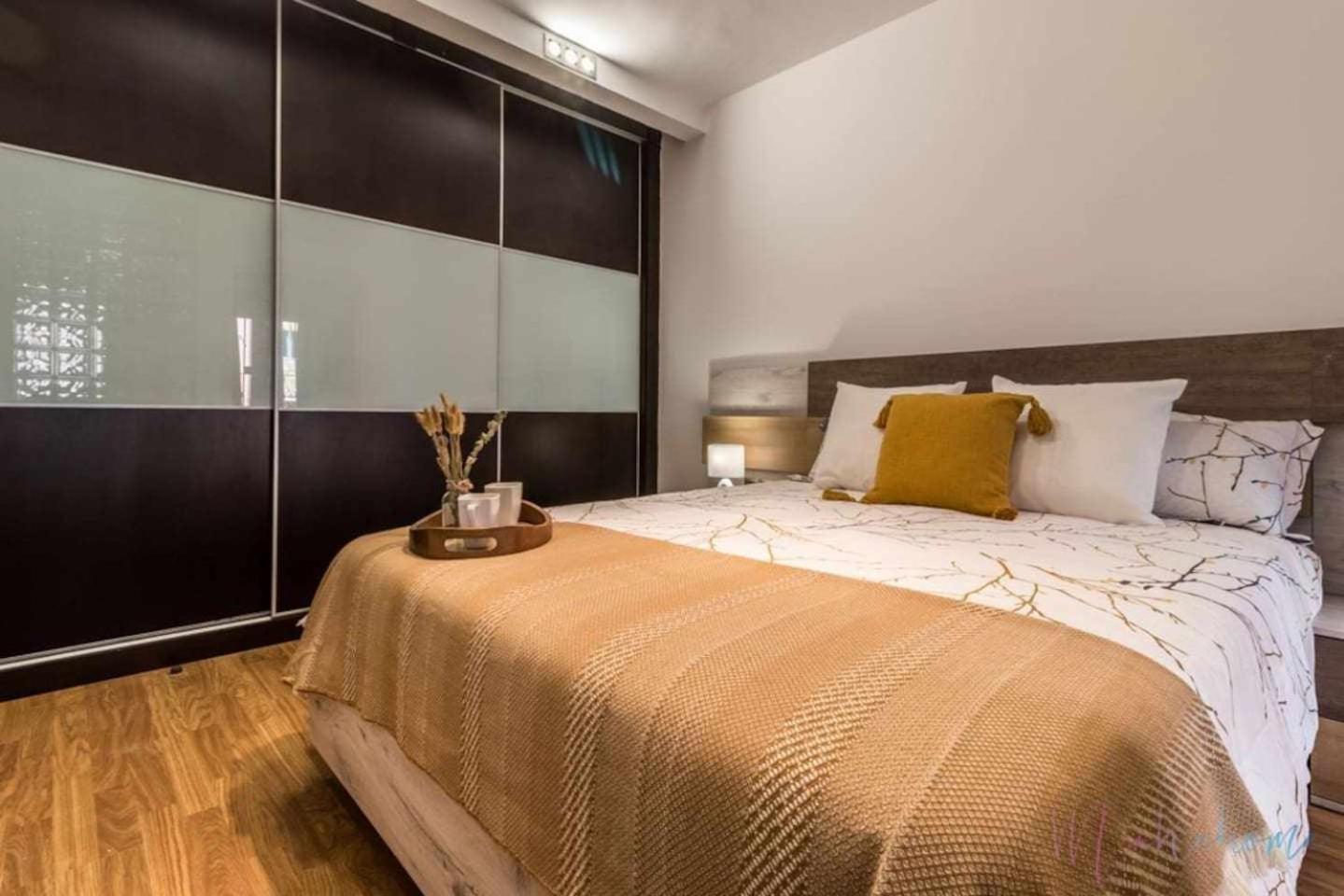 Lujo A Tu Alcance Con Spa Y Garaje Pleno Centro อูเอลบา ภายนอก รูปภาพ