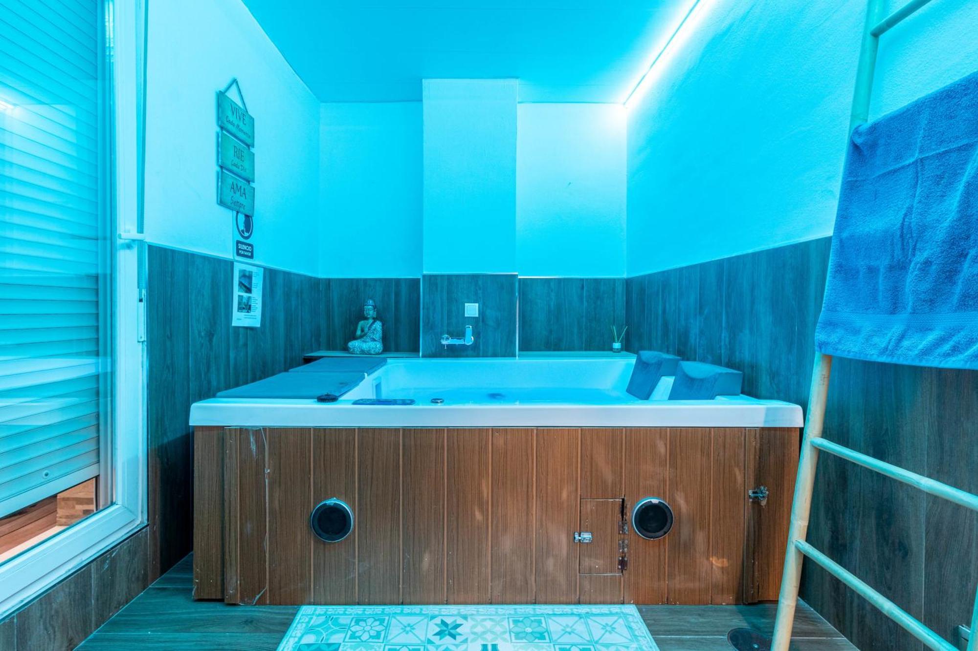 Lujo A Tu Alcance Con Spa Y Garaje Pleno Centro อูเอลบา ภายนอก รูปภาพ